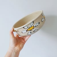 Image 4 of Ceramic Daisy Dish