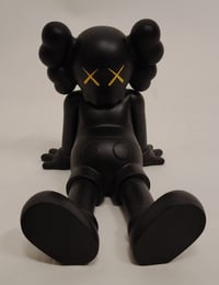 Image 2 of Kaws Holiday Taipei