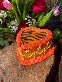 Image 2 of Tiger heart candle