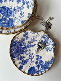 Image 1 of Coquillage décoratif en découpage