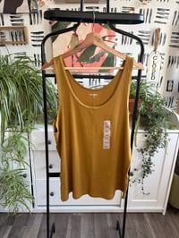 Image 1 of NWT Old Navy tank 