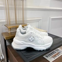 Image 2 of LV Run55 Sneakers