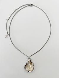 Image 2 of Collier "Perle de feu" Necklace