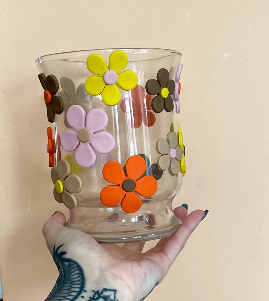 Image of 70s Flower Vase