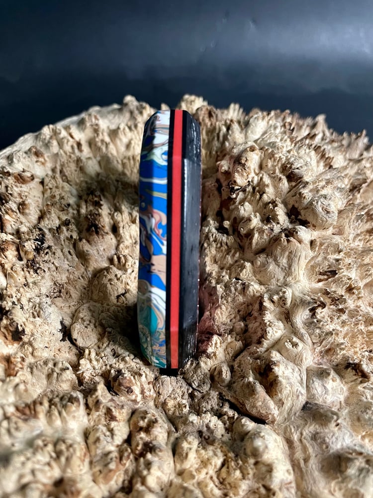 Image of @Kaoticartworks Resin & Carbon Fiber GLOW Worry Stone