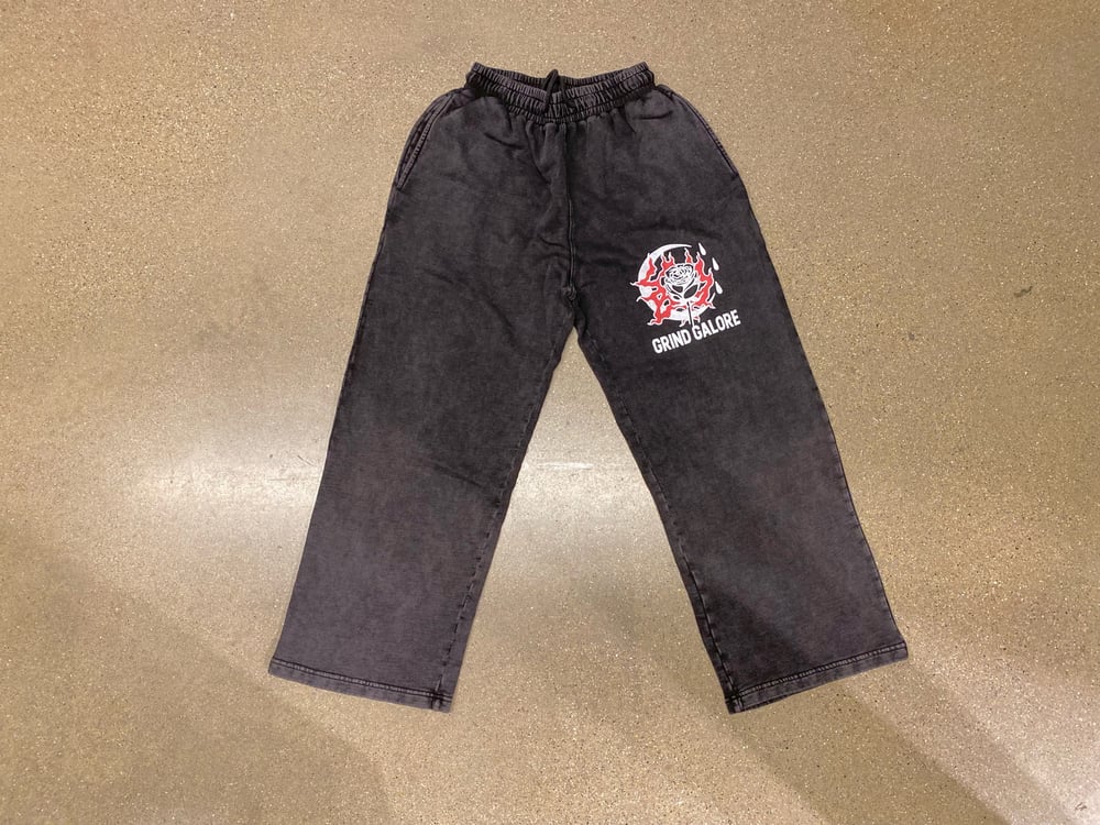 Image of FEARLESS Acid Wash Straight Leg Pants