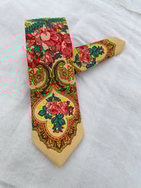 Image 2 of GRAVATA COR VAINILLA. 