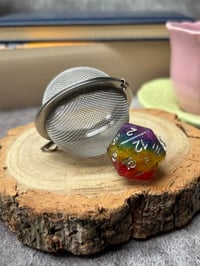 Image 6 of Rainbow D20 Tea Strainer Ball | Dungeons and Dragons Dice Tea Strainer