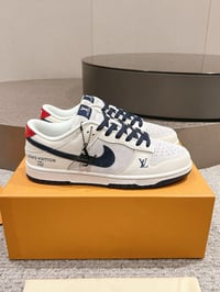 Image 4 of LV x Níke Sneakers