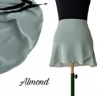 Image 12 of Solid colors 2 : Curry, Rust, almond...