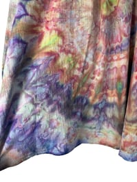 Image 8 of S Cotton Woven Forager Top in Warm Spiral Ice Dye