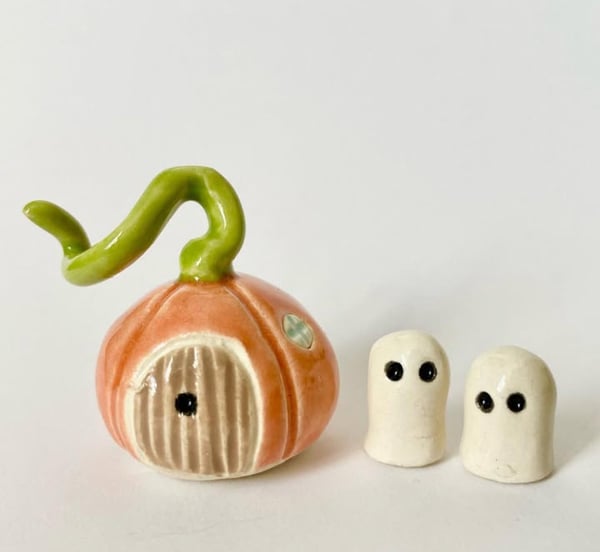 Image of PUMPKIN VINE HOUSE 