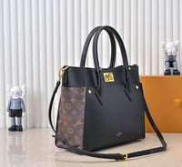 Black/ mono bag