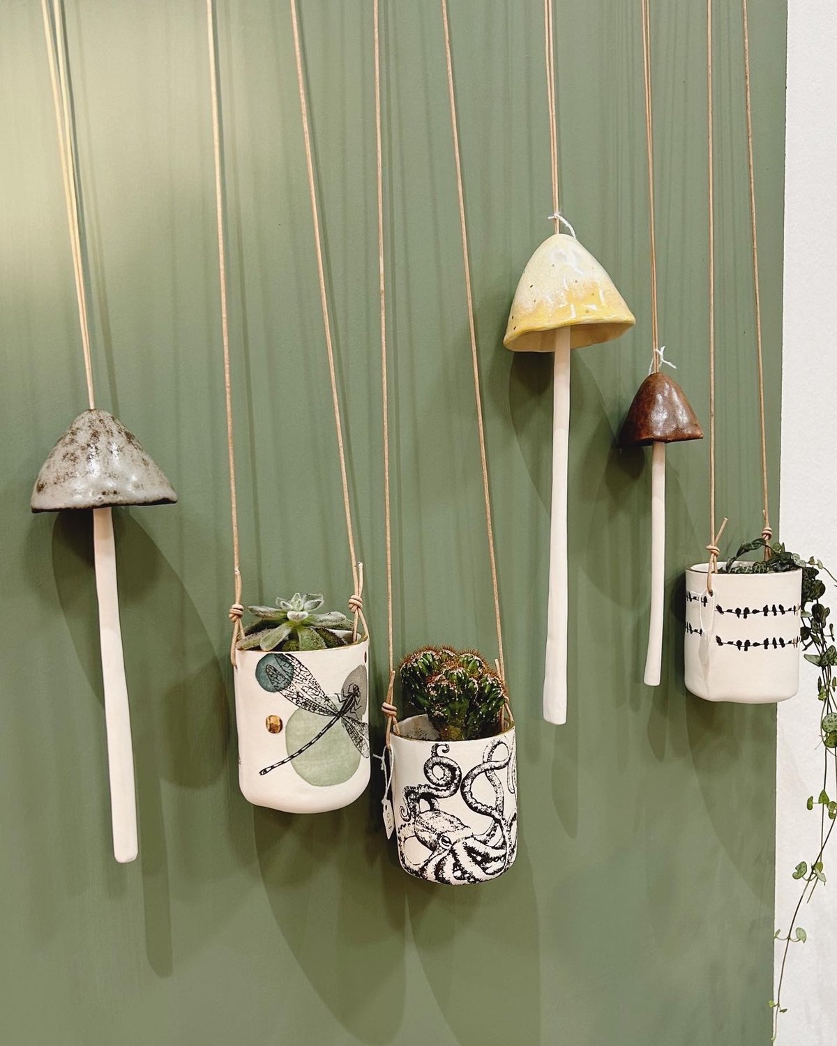 Porcelain hanging mushroom