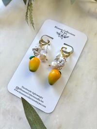 Image 3 of Mini Mangos
