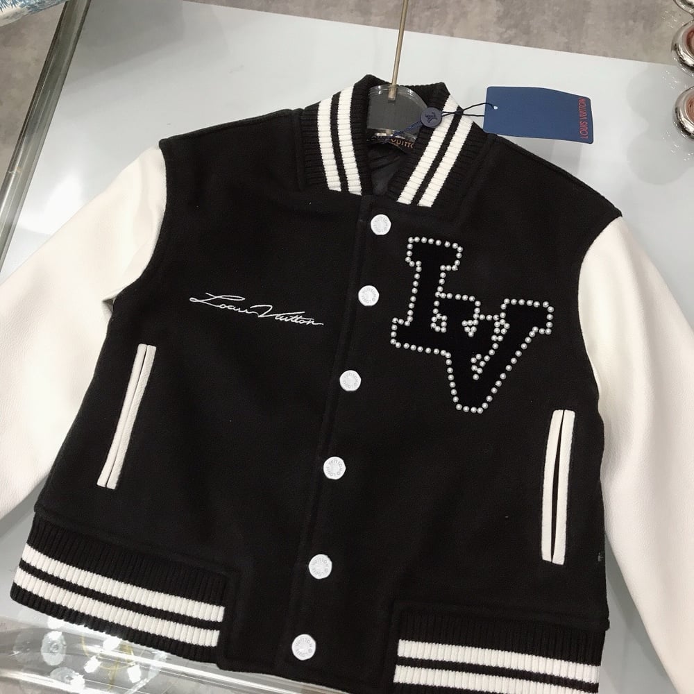 Image of NEW FALL JACKET BLACK