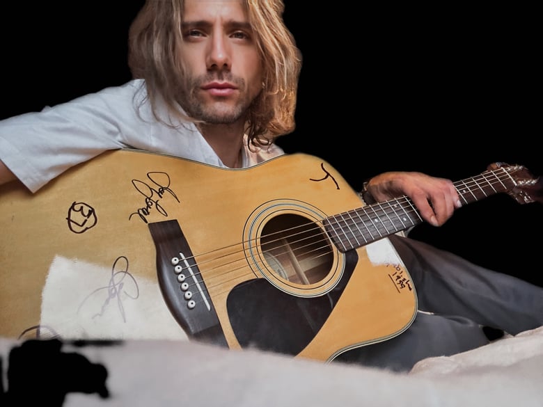 Image of Tantric  signastounded lyrics hand written by hugo ferreira