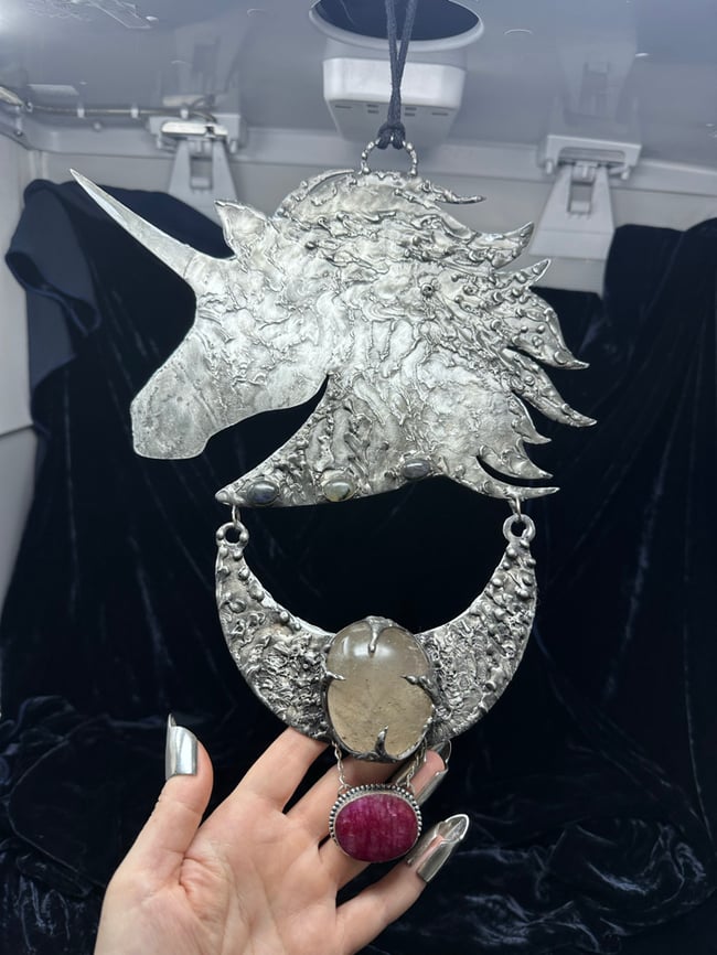 Shield of the Silver Unicorn 