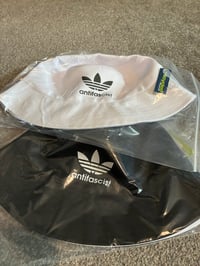 Adidad Bucket Hat