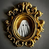 Image 1 of Fantasma retrato pequeño 