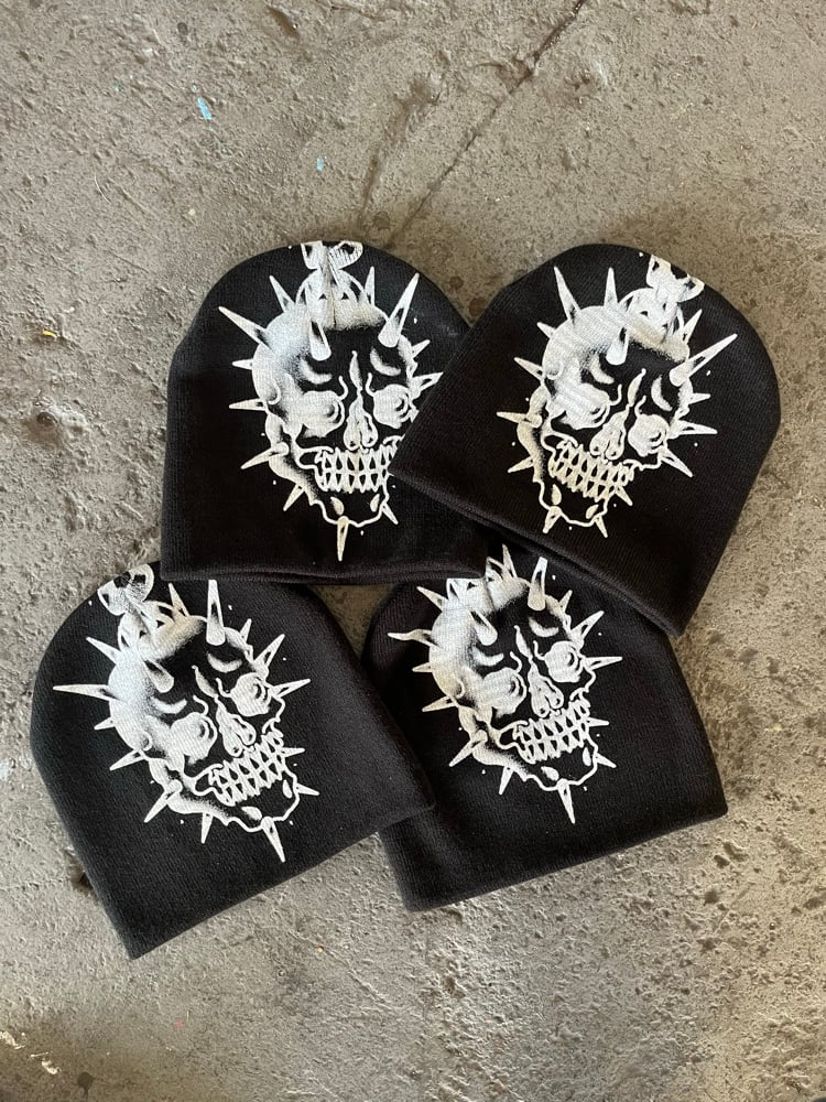 Image of Spike skull beanies 
