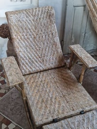 Image 4 of La chaise longue 