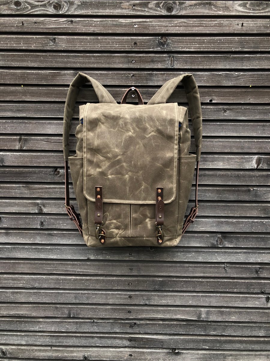 Image of Waxed Canvas Backpack medium size / Hipster Backpack with closing flap and double bottle pocket