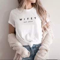 Wifey Est 2022 T-Shirt