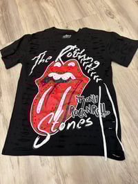 Small rolling tougue lace destroyed 