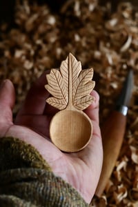 Image 2 of . Maple Leaf Scoop .