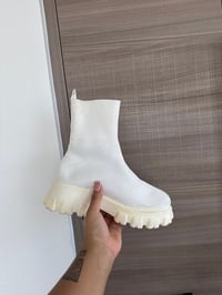 white booties (sz 8)