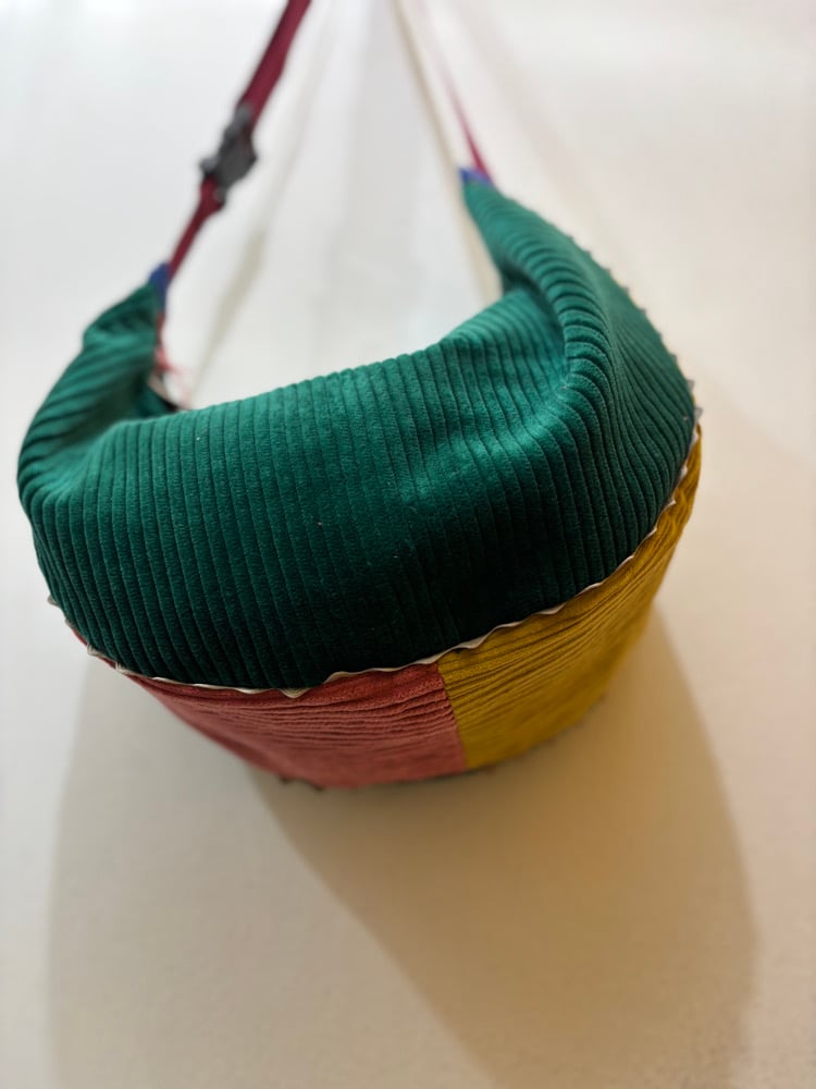 Image of Big Banana Verdone/Rosa/Ocra