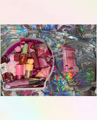 Image 5 of Pink Lover Beauty Suitcase