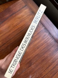 Image 2 of Le triangle des Bermudes, par Charles Berlitz, éditions Flammarion, 1975.