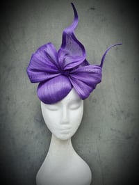 Image 1 of 'Bowie' in Lavender 