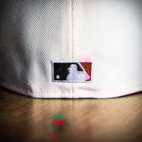 Image 6 of New Era 59Fifty “Laces Mocha”