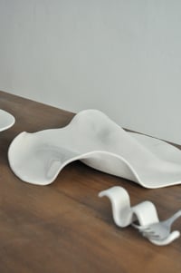 Image 3 of Bondi Plate