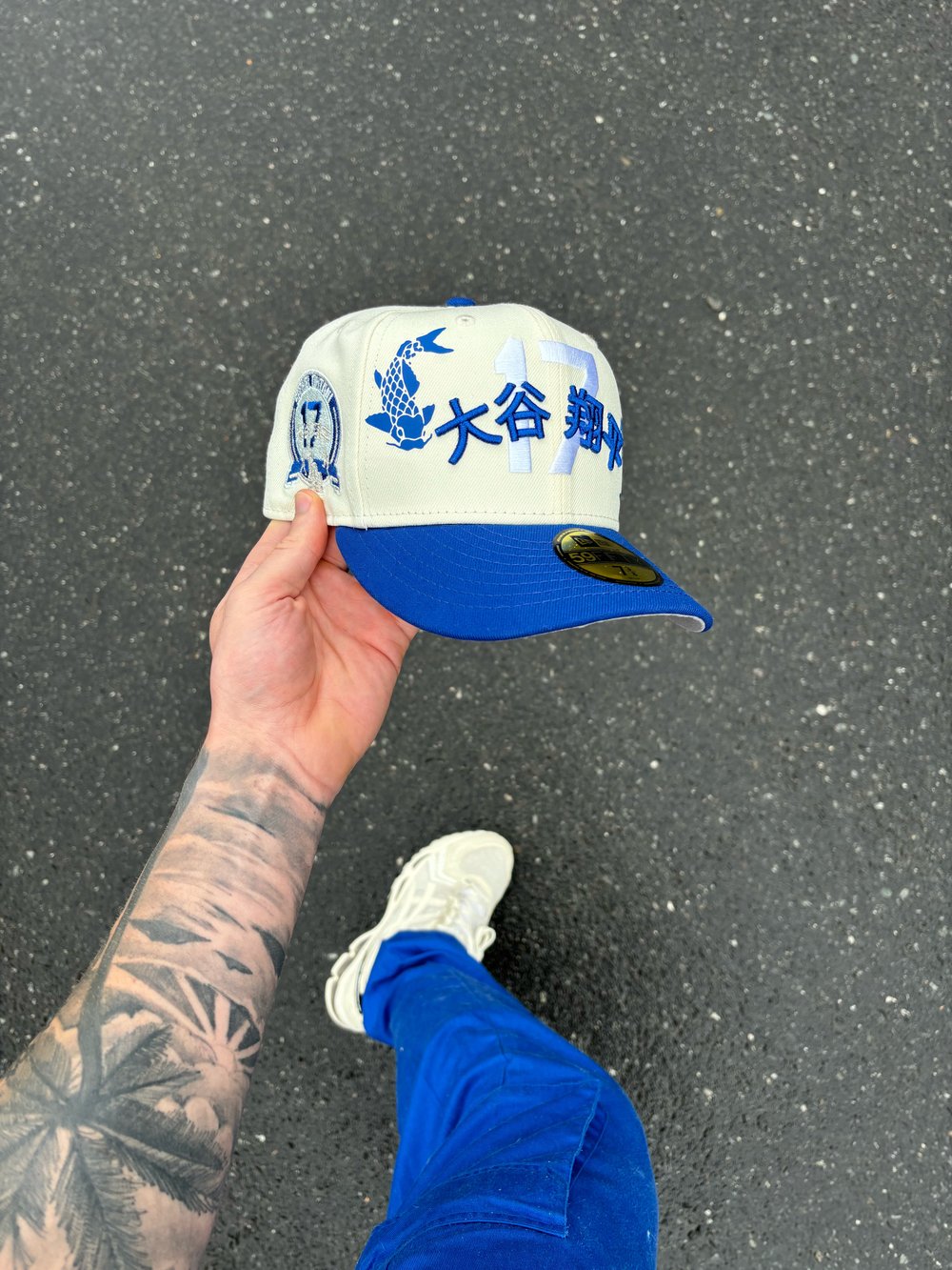Image of TRI TONE JAPANESE TRIBUTE LOS ANGELES DODGERS CUSTOM FITTED CAP