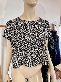 Image 21 of Betty box top