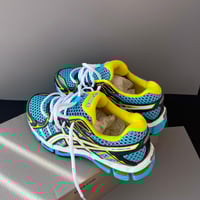 Image 3 of size: us7W uk5 eu37/38 cm24