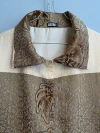Image 2 of Unisex shirt gold (m/l)