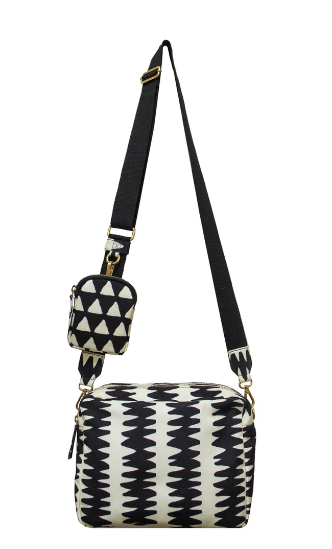•ilo• crossbody: foxtail stripe