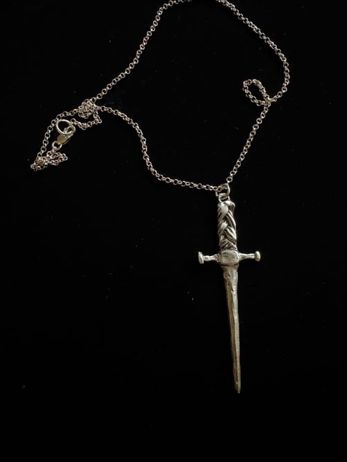 Image of NEEDLE SWORD