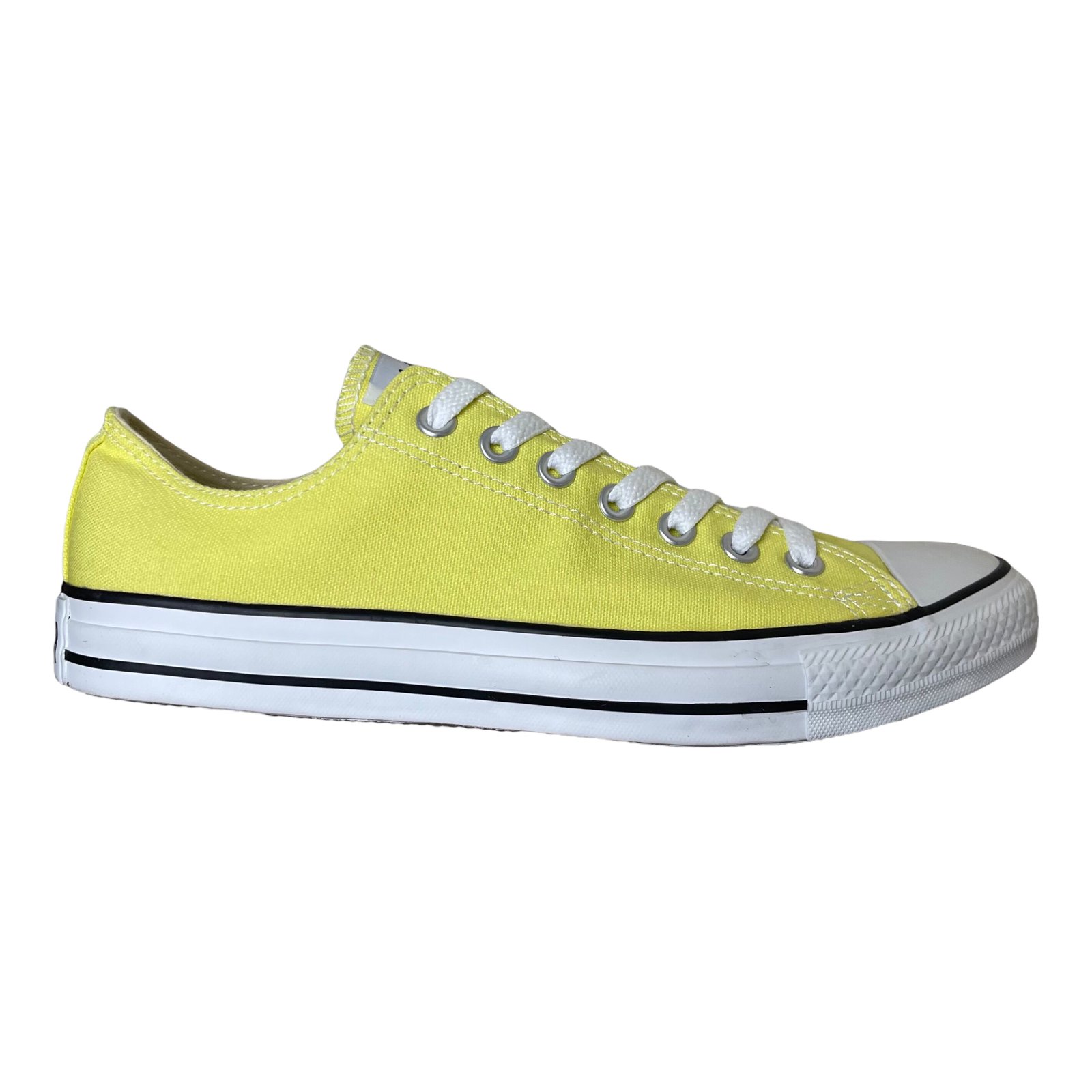 Pastel yellow outlet converse