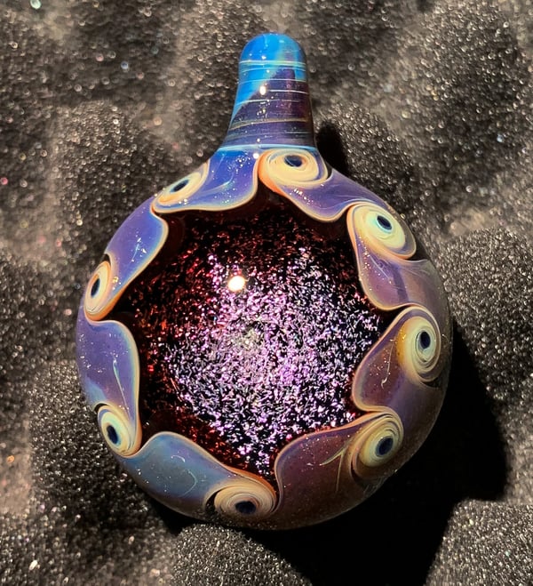 Image of Dichroic Pinwheel Pendant 2