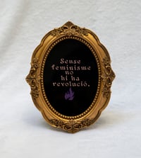 Image 2 of Sense feminisme no hi ha revolucio, en rosa