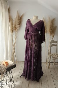Image 2 of photography lace dress Melanie - size M - dark purple | photo props