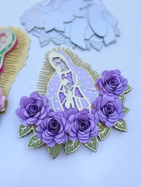 Image 2 of Half Body Virgen Metal Diecut 