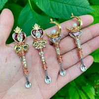 Tiny Moon Scoop (heart is sold out)
