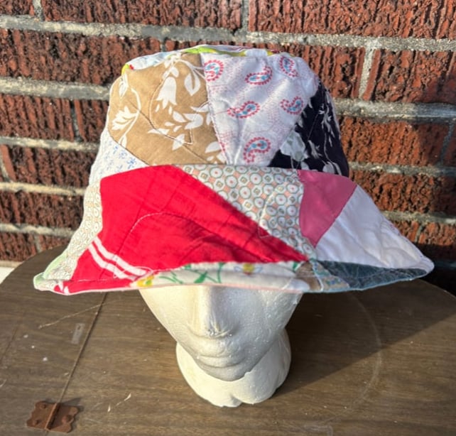 “Flower Wagon” Quilt Bucket Hat, 24”